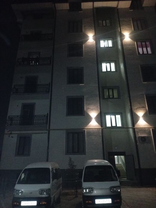 Срочно! Гўзал дахаси 3 хонали янги курилган евро ремонт, жихозлари бн