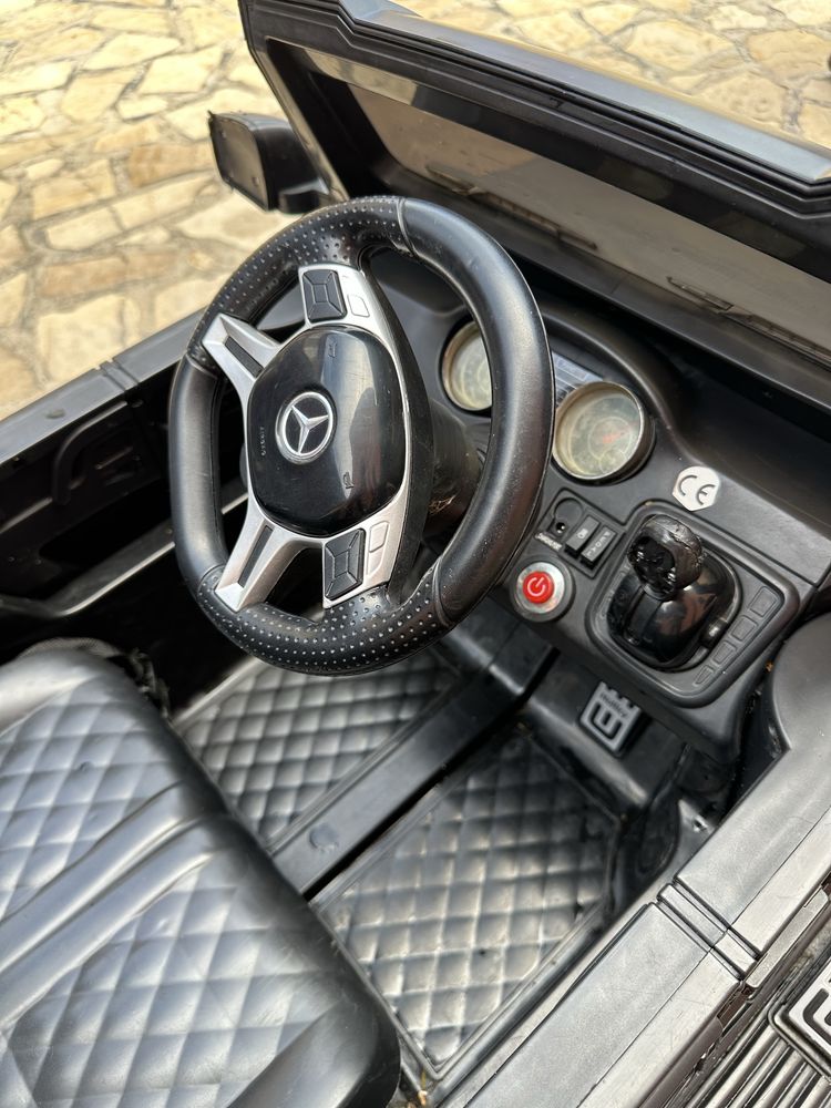 Детска акумулаторна кола мецедес 6X6