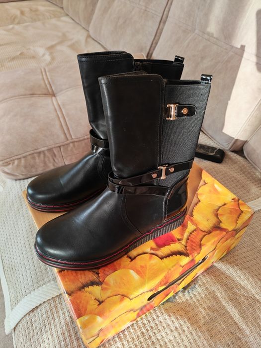 Продам Осенние сапожки