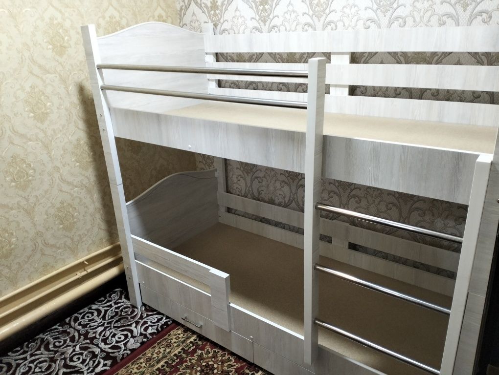 Мебель двухэтажный кровать
