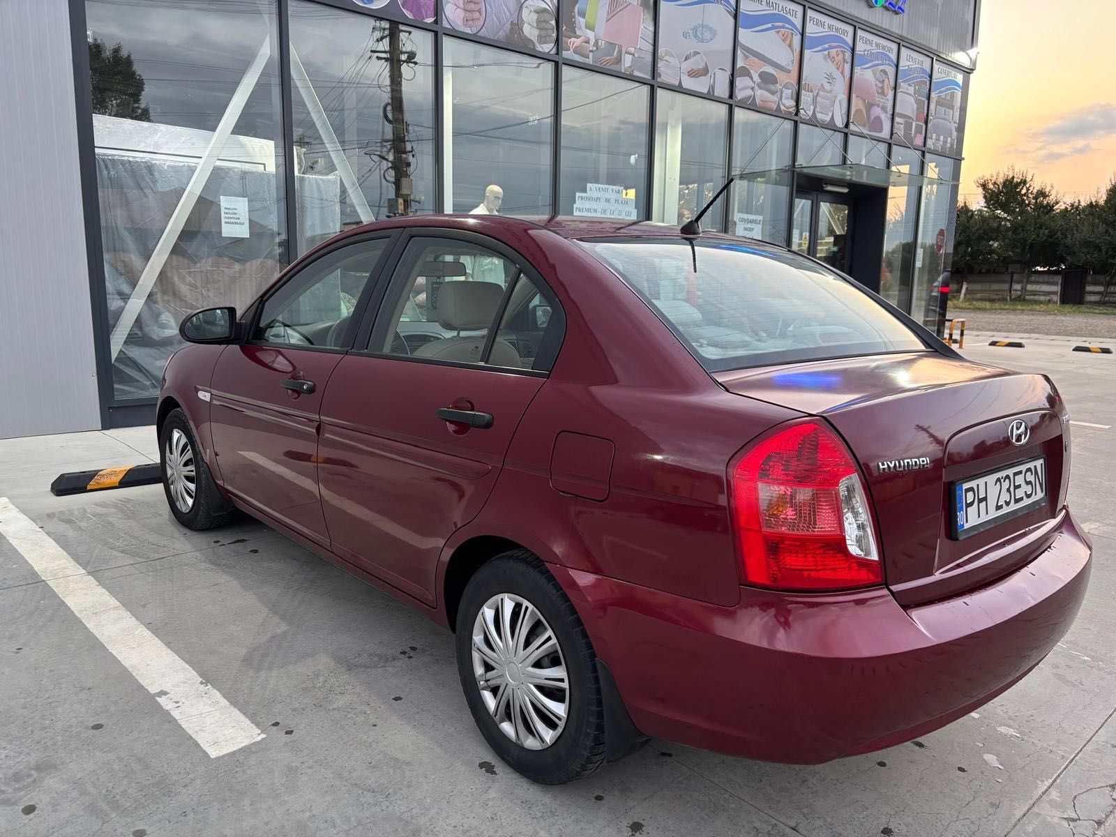 Hyundai Accent 1.4 Benzină | 2008 ,Euro 4. Km 122.600 Propietar.