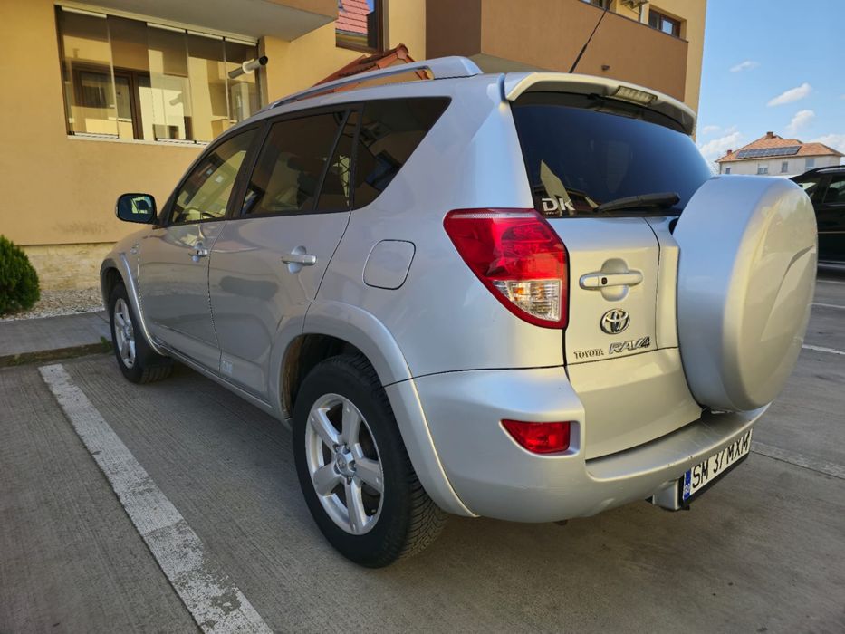Toyota RAV4 2006, 2.2L Diesel 4x4 177CP
