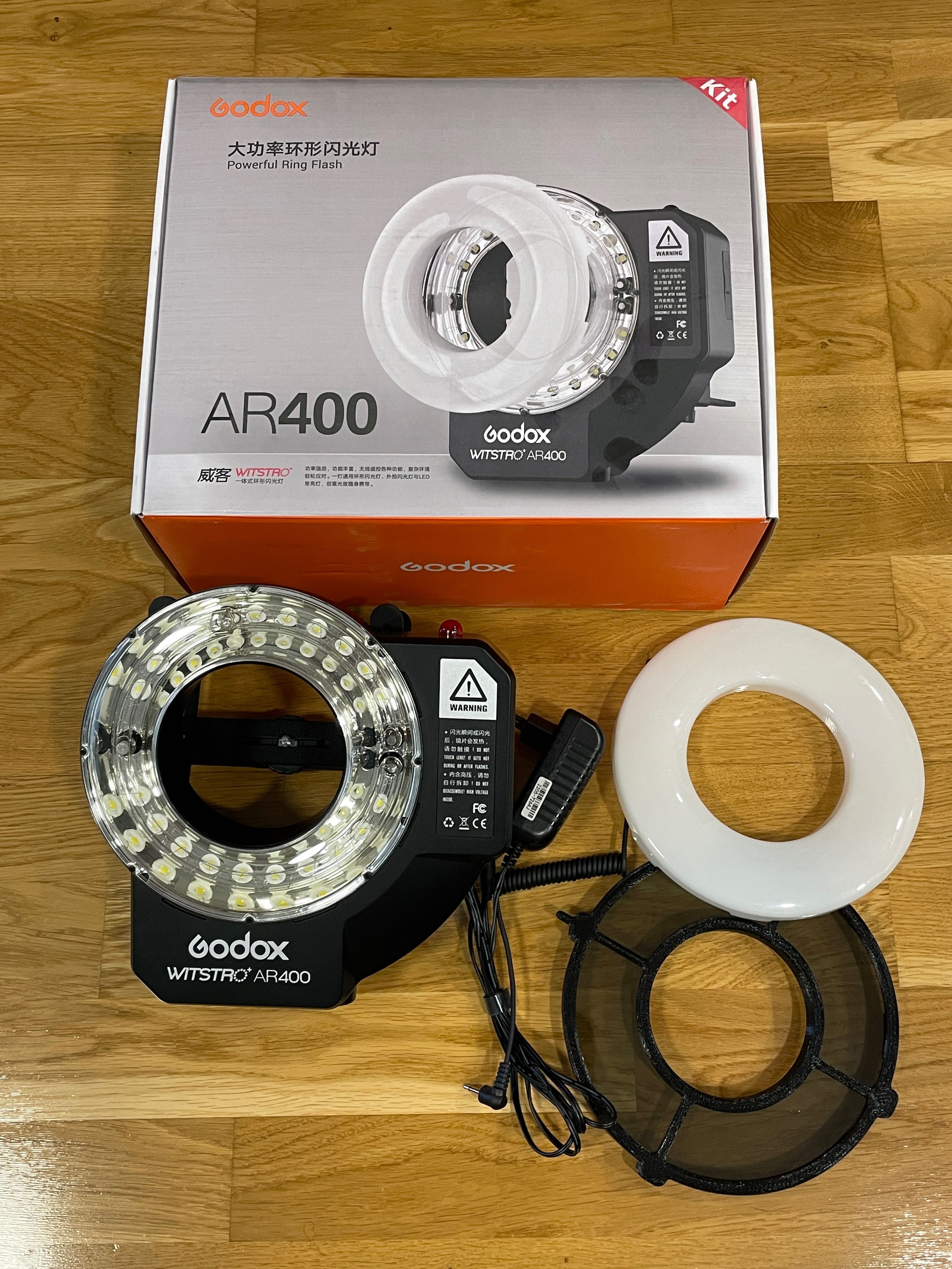 Рингова светкавица Godox Witstro AR400