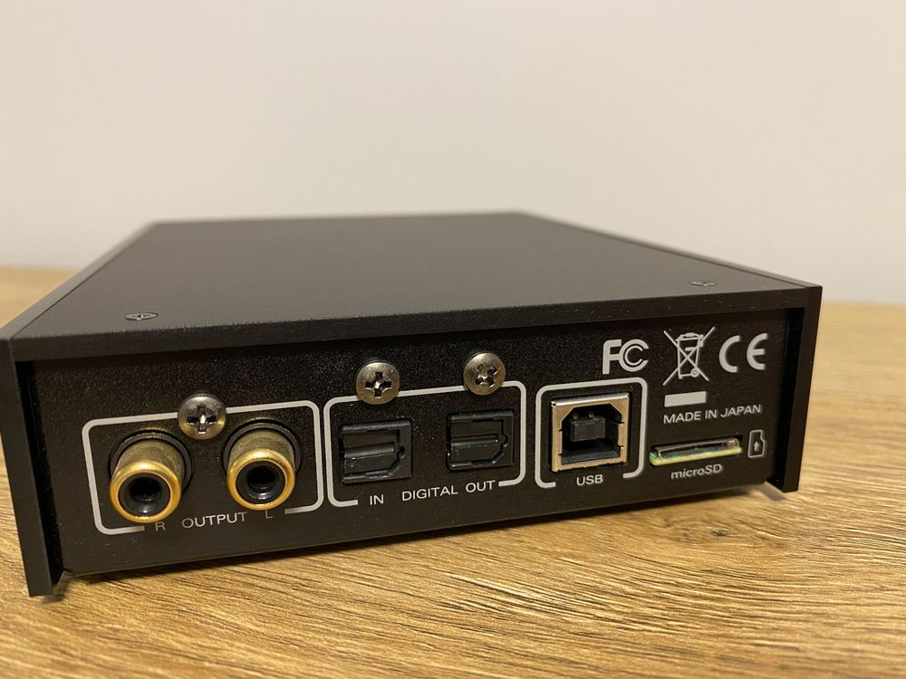 DAC Fostex HP A4 японски
