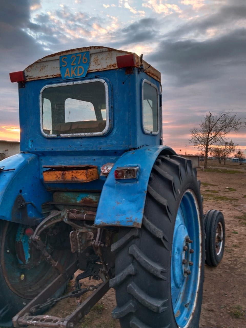 Т-40 цена 550 000, есть торг и обмен на скот