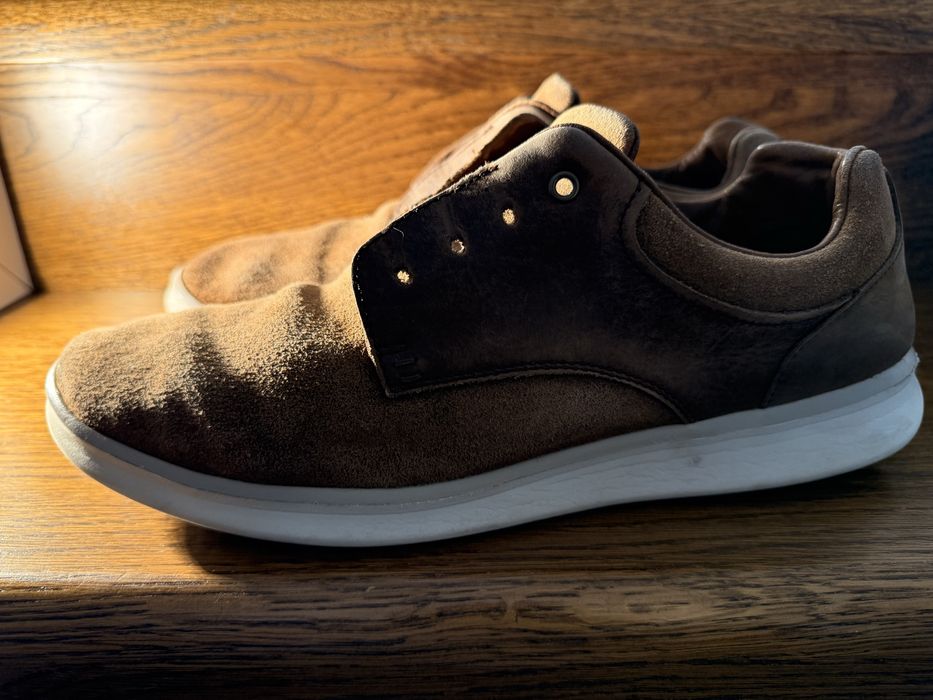 Pantofi Piele Intoarsa UGG