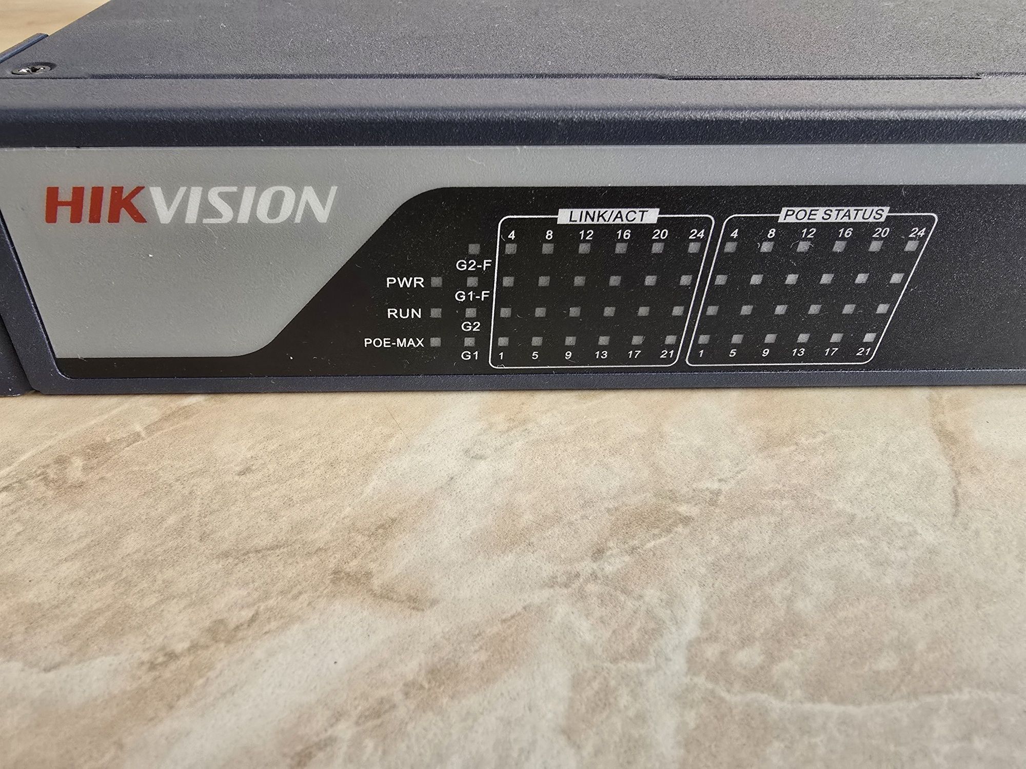 Hikvision POE switch