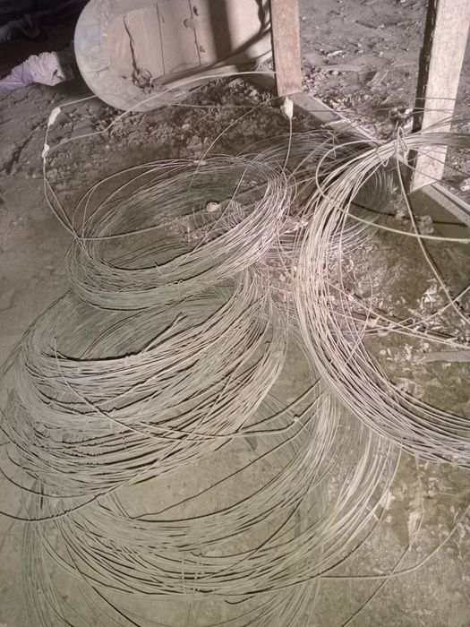 Проволки стальные б/у