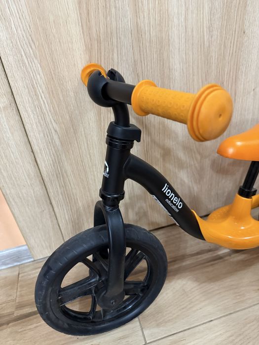 Баланс колело Lionelo, Тротинетка Ferrari + Каска BTWIN