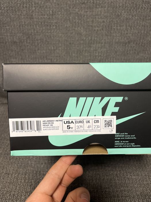 Jordan 1 High Green Glow