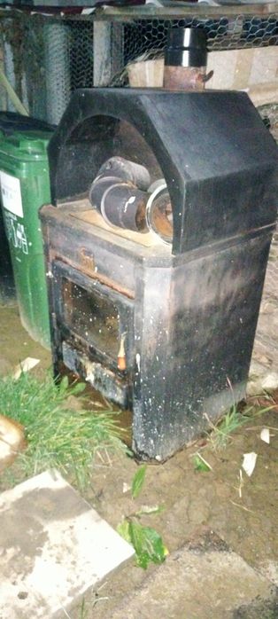 Termo șemineu folosit.