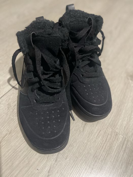 Nike baieti  32 noi