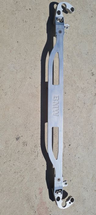 Bară duomi bmw E91/E60 și far xenon E 91