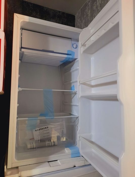 Холодильник Aiwa mini