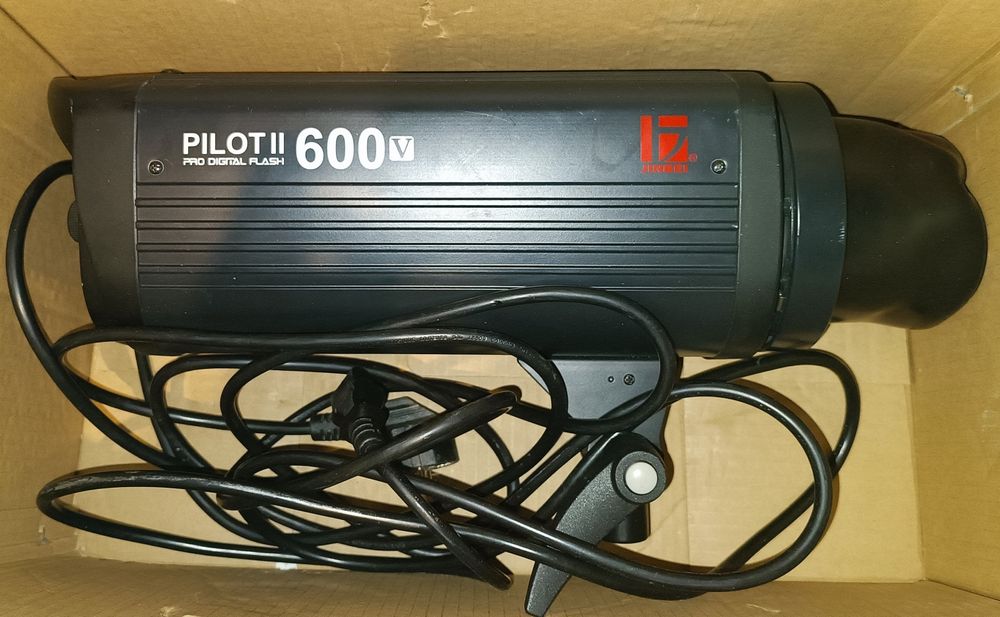 Софтбокс Импульсный свет Jenbei pilot 2, 600v