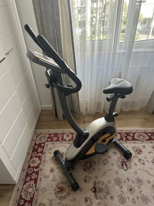 Bicicleta pentru fitness