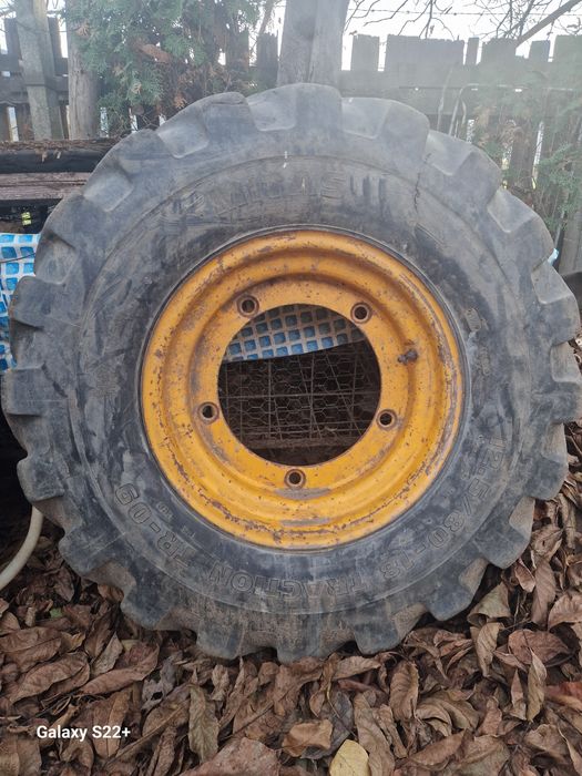 Janta buldoexcavator JCB