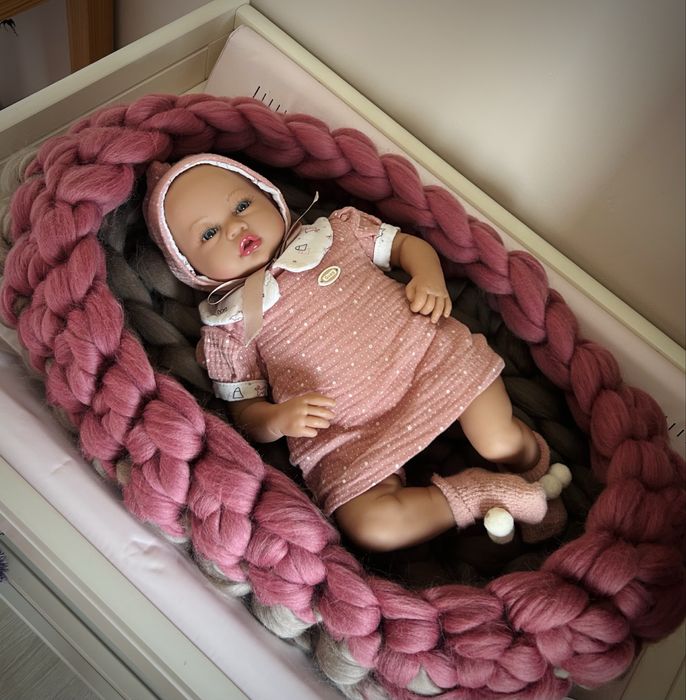 Бебешка кошница/легълце от 100% мериносова вълна по ваш избор