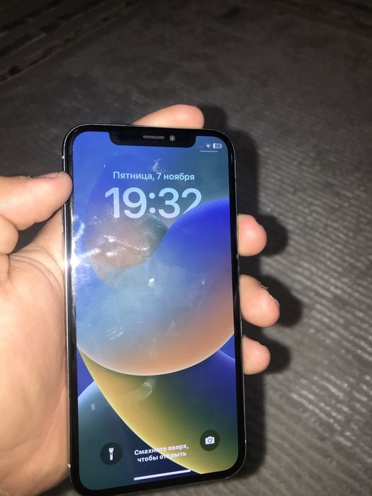 Айфон х продается
