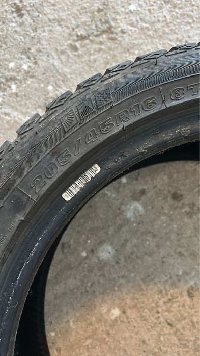 Anvelope iarna 205/45/16