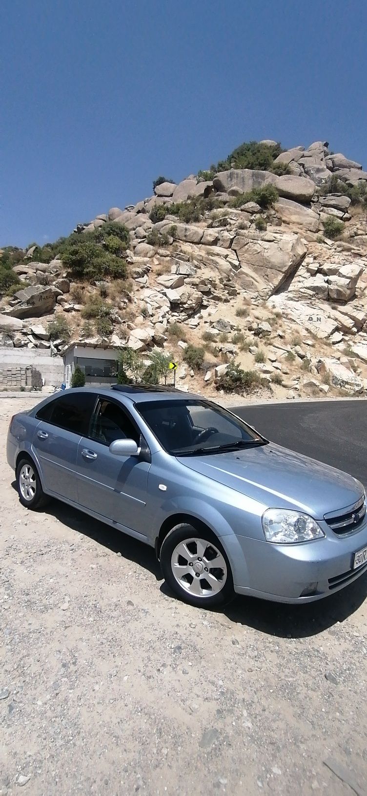 Lasetti avtomat 1.6