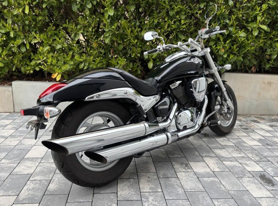 Suzuki Intruder M800 UNIC Proprietar