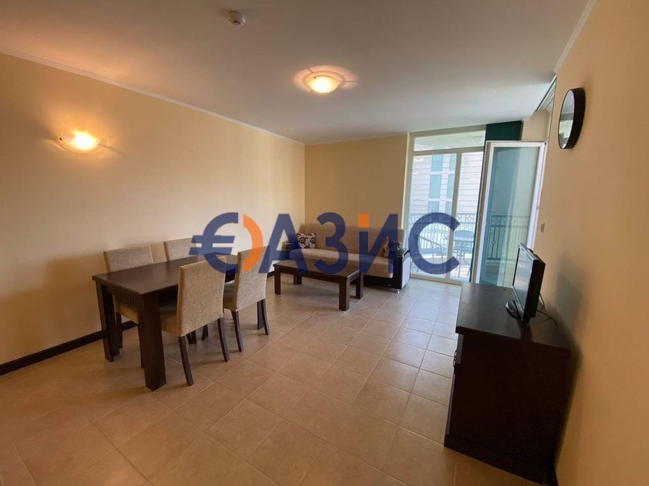 Продава се Двустаен апартамент в Поморие - 72 кв.м за 820 €/кв.м - Снимка #3