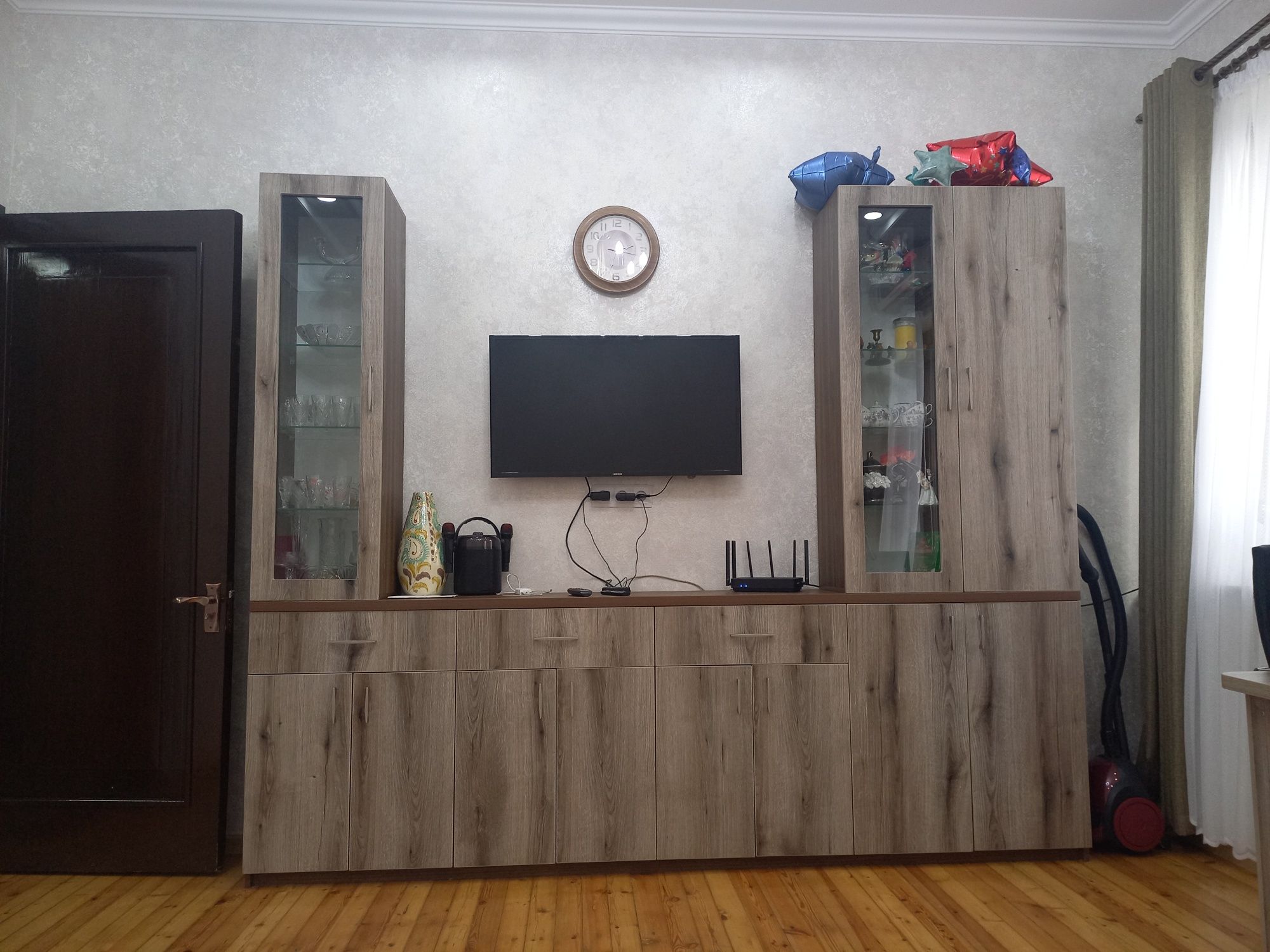 Стенка. Горка в гостинную