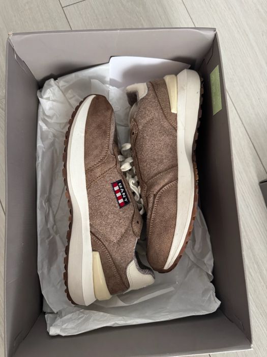 Sneakersi Gant piele intoarsa