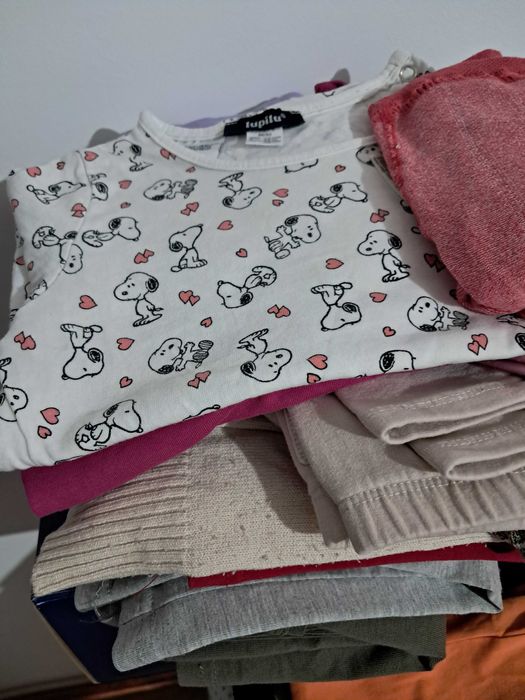 Diverse haine, materiale pentru casa, stare acceptabila