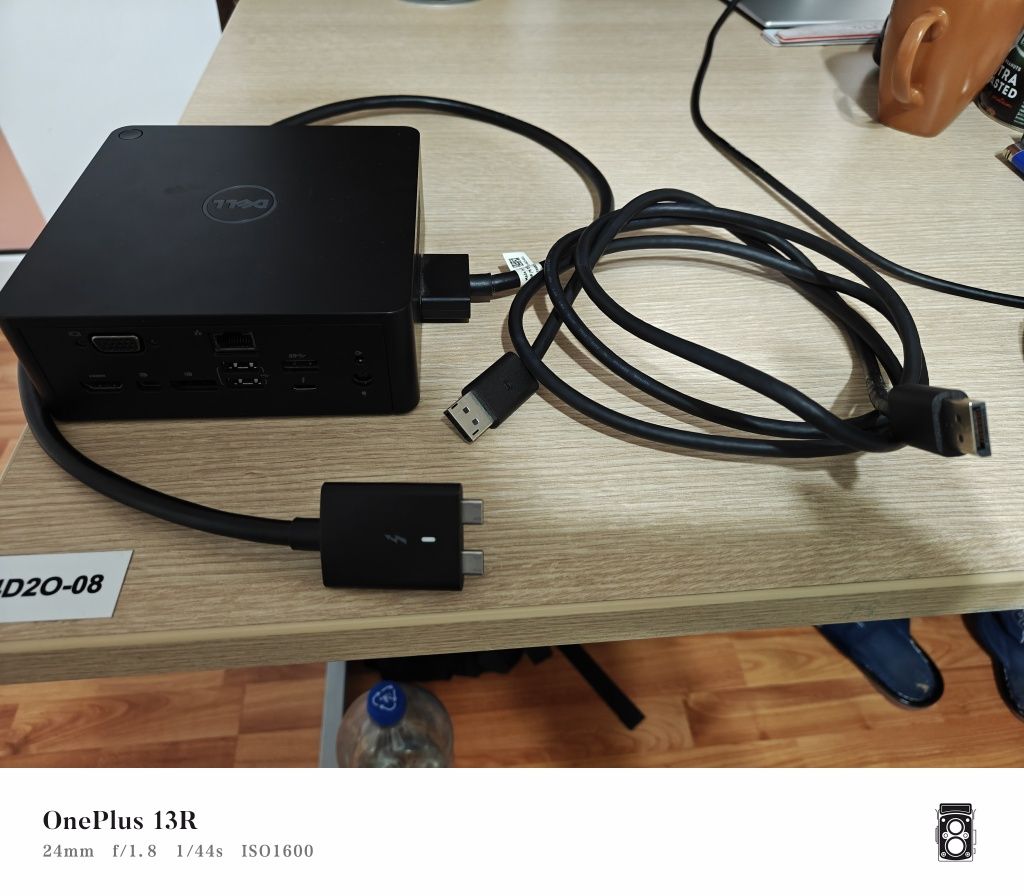 Monitor Dell P2219H