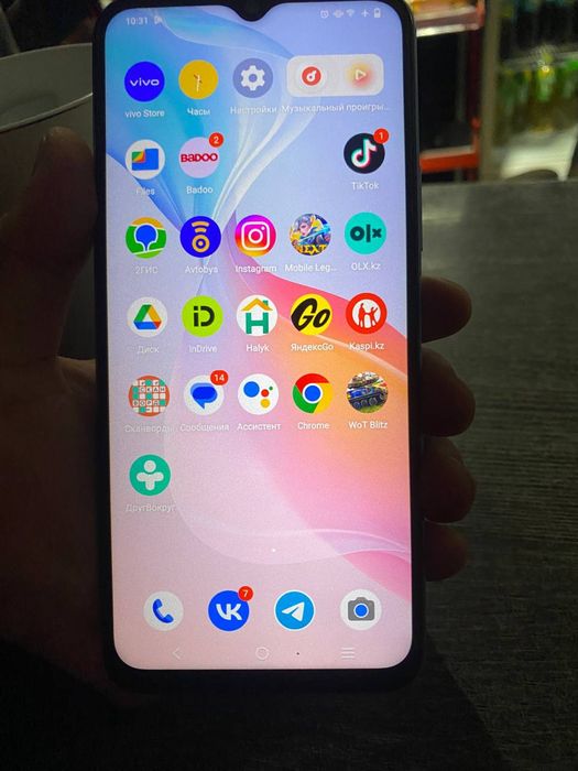 Продам телефон vivo y33s