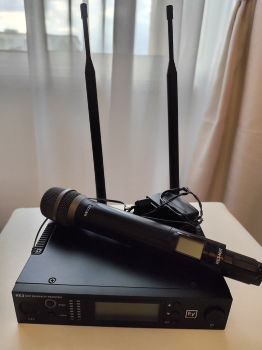 Microfon Electro-Voice RE3-RE520-5H (Nu SHURE sau SENNHEISER)
Sistem w