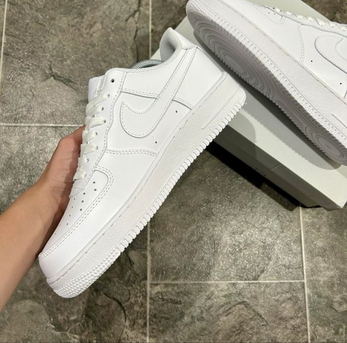 Nike Air Force 1 White