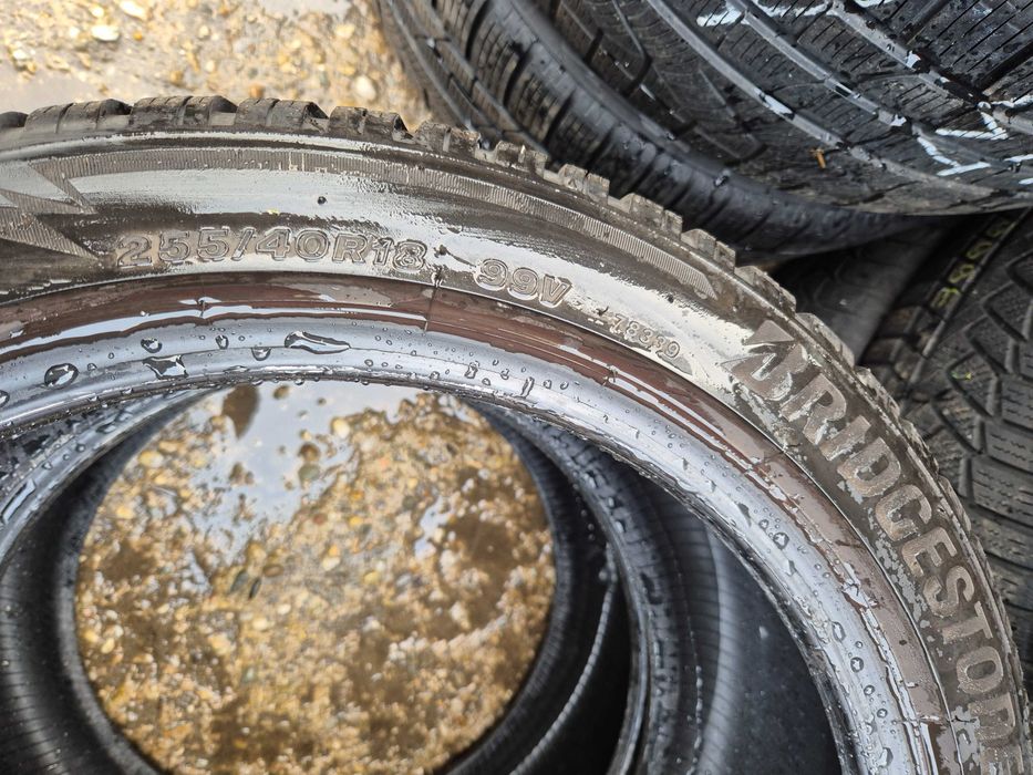 2 Anvelope de IARNA - 255/40/18 - Bridgestone Stare F BUNA DOT 2023