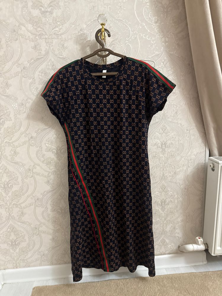 Продаются женские красивые платья