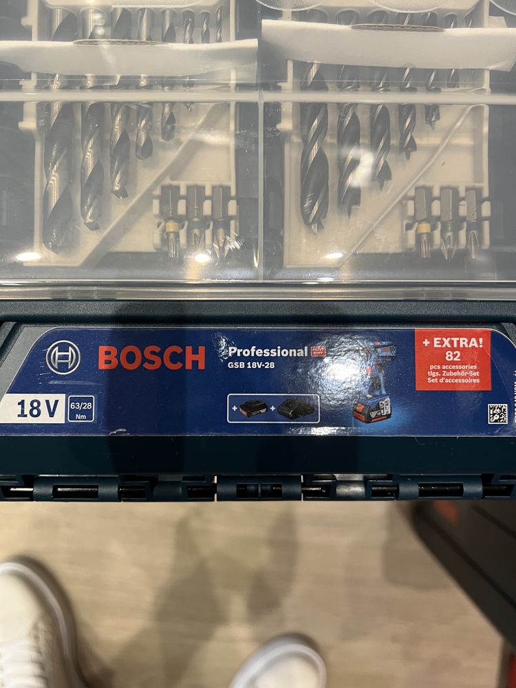 Filetanta Bosch GSR 18V-28 cu ac.de 2 ah.+incarcator-Noua