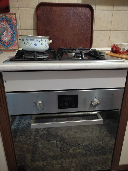 Продам электрический духовку,отличное  рабочий достояние.