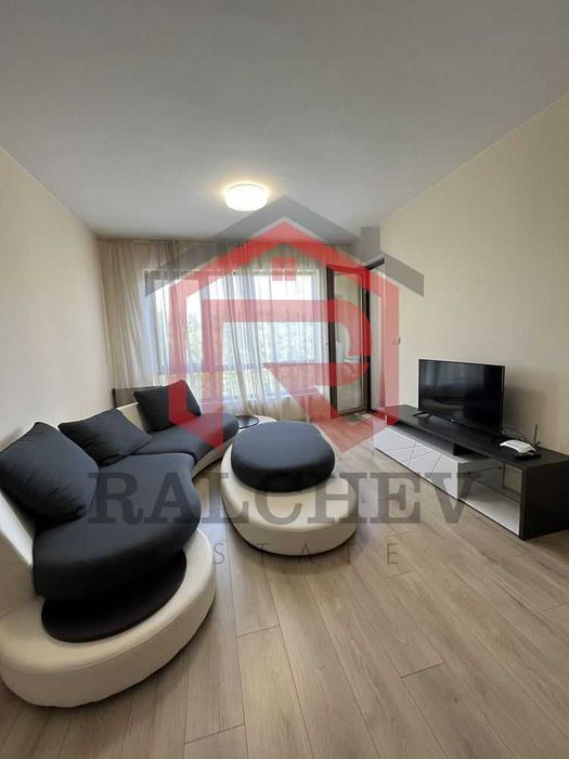 Двустаен апартамент в Затворен комплекс / Аспарухово