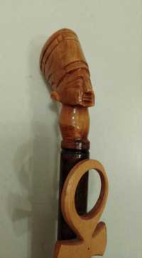 Baston din lemn sculptat integral manual dintr-o singura bucata Neferi