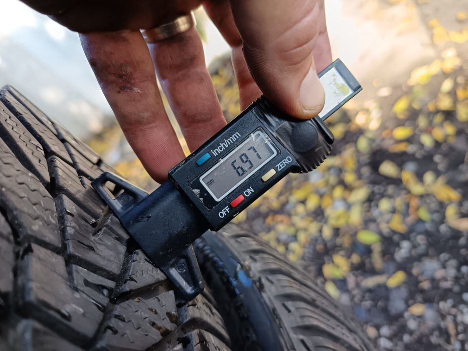 Anvelope MS iarna 225 40 18 hankook 2021 6.8mm