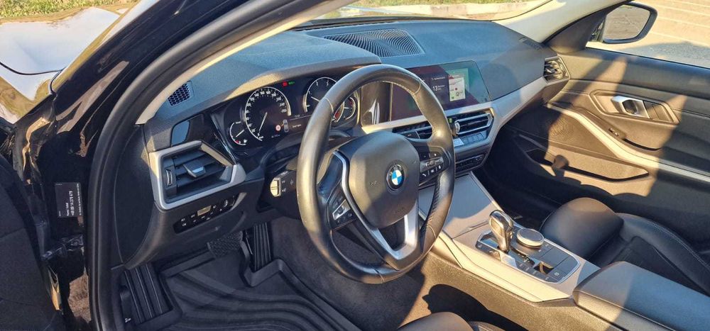 BMW Seria 3 318d G20
