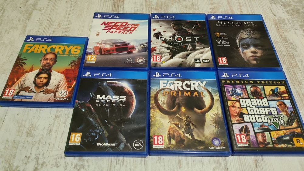 PS 4 Slim /Плейстешън 4 слим/