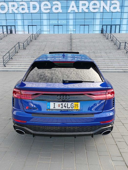 V/Schimb Audi RS Q8 2021 4.0i + hybrid 600cp impecabil full 78900e neg