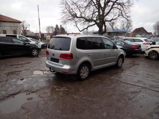 НА ЧАСТИ! VW Touran 1.4TSI, 150 кс. DSG, Ecofuel, 2014 г, Заводски