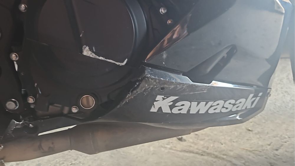 Vand ninja 400 avariat