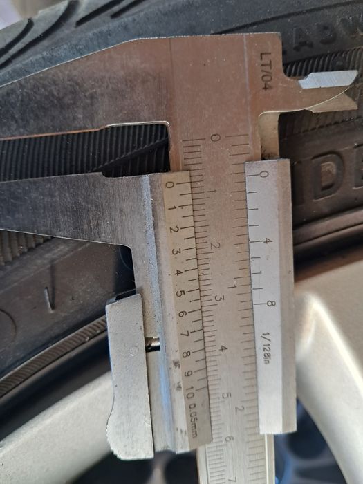 2бр. 225 40 18 XL Continental зимни гуми