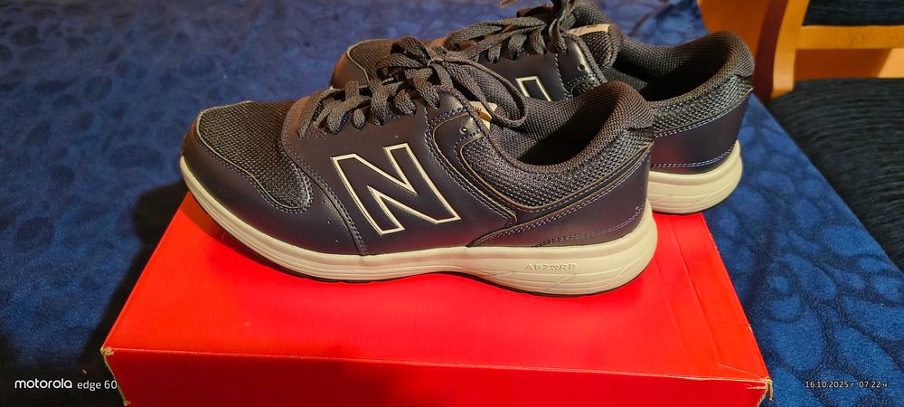 маратонки new balance
