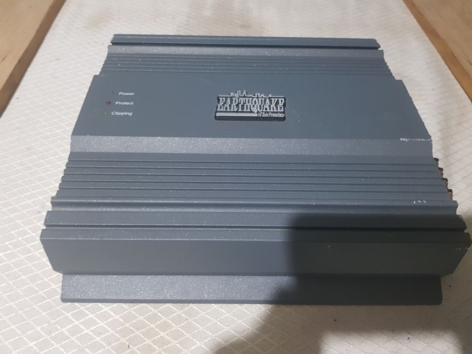 Statie auto earthQuake 4x250w 1x500w