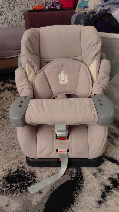 Продам автокресло